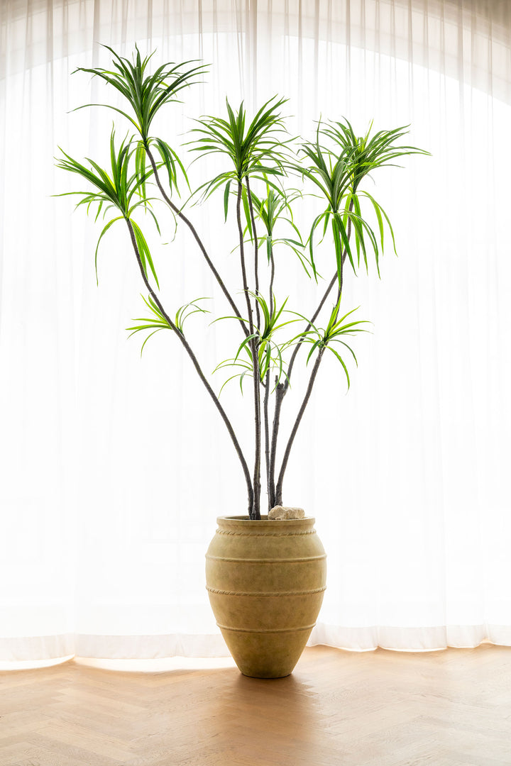 Romera Vessel