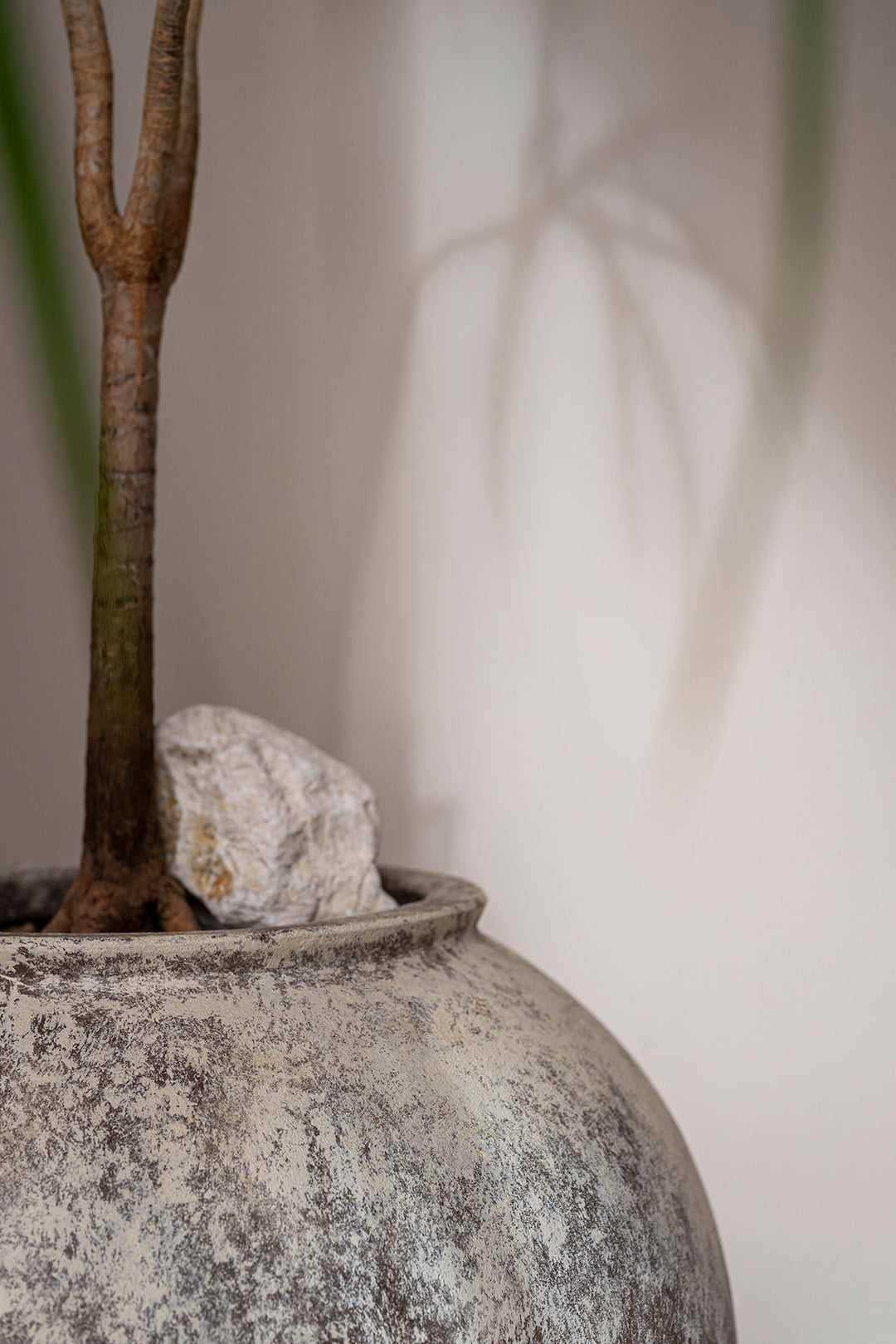 Umber Urn